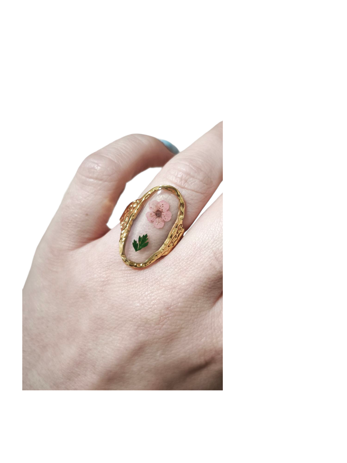 ANELLO FIORE EFFETTO MARTELLATO