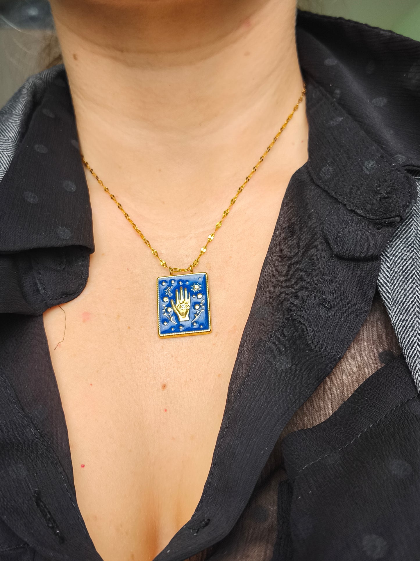 COLLANA MANO DEL FUTURO "Chiara's creation"